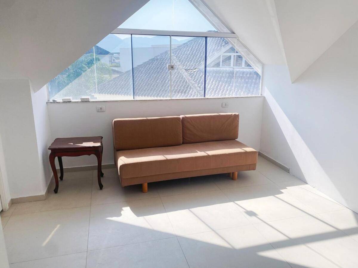 Casa Luxo 5 Suites, 3 Min Riviera Del Sol Ferienhaus Rio de Janeiro